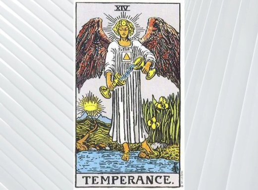 Tarot_Card_Strength